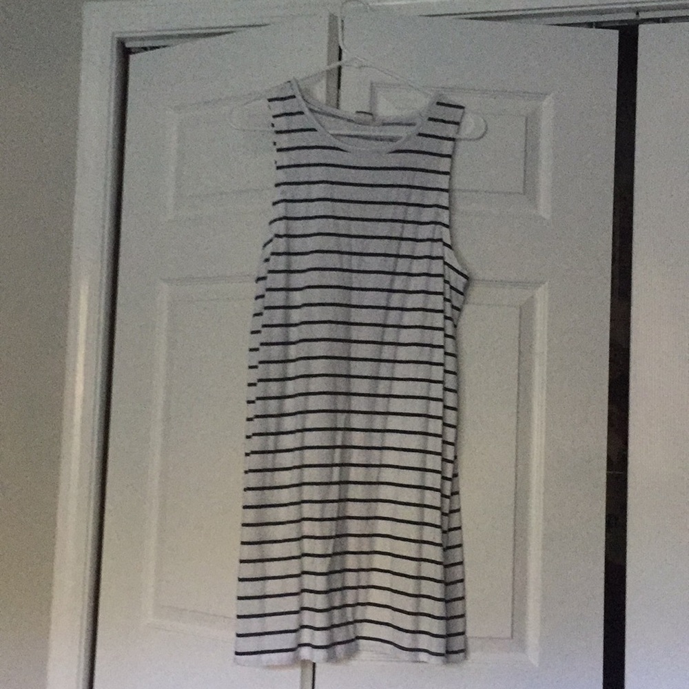 White and blue stripped Roxy dress